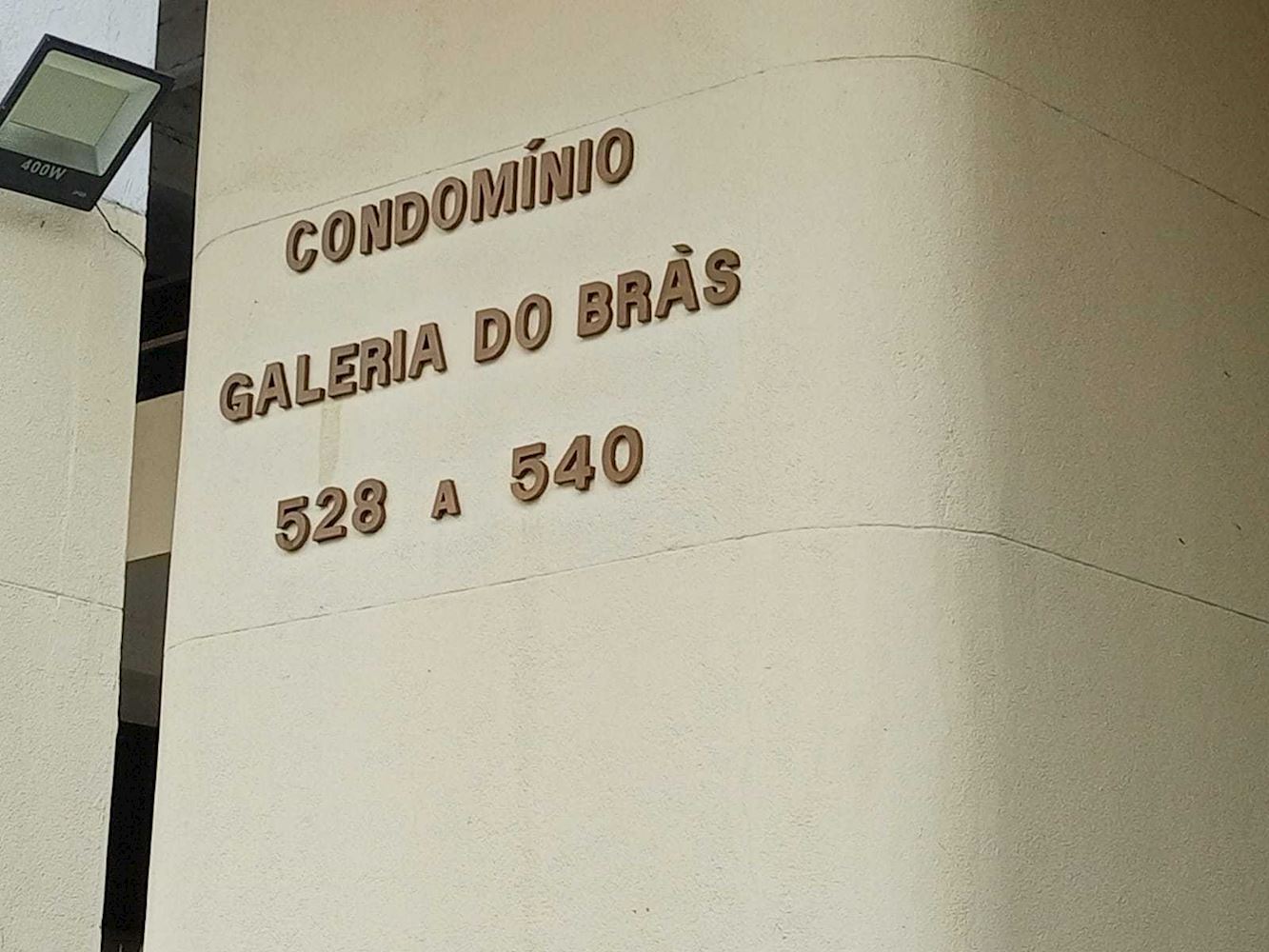 Comercial no 528 (foto 2 de 11)