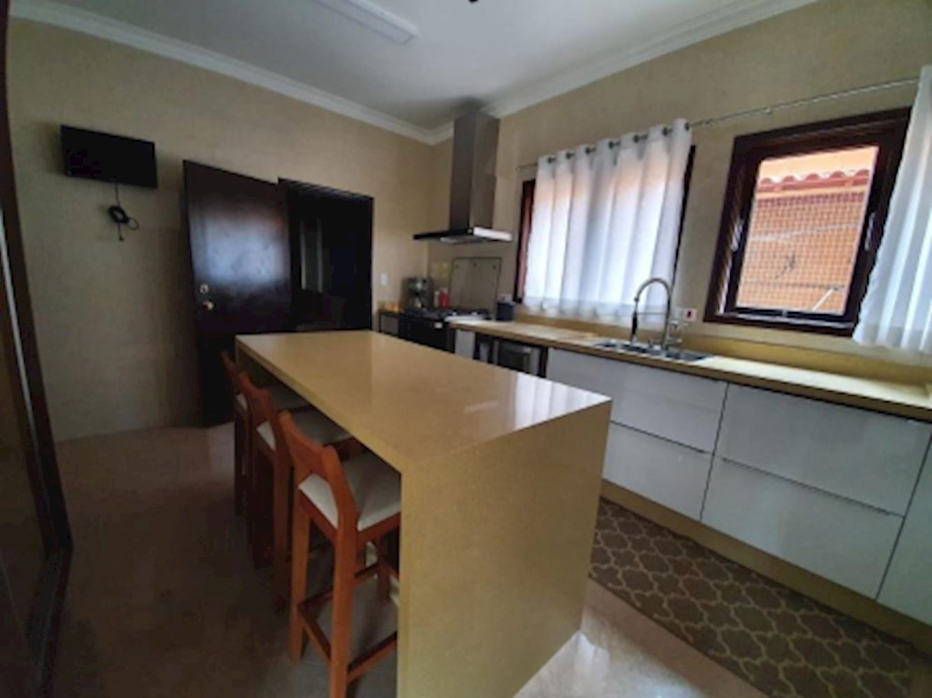 Casa com 3 quartos no Jardim Vista Alegre (foto 20 de 36)