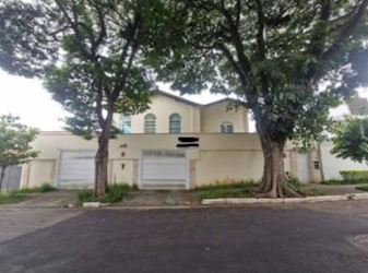 Casa, Padrão, 5 vaga(s) de garagem — foto principal