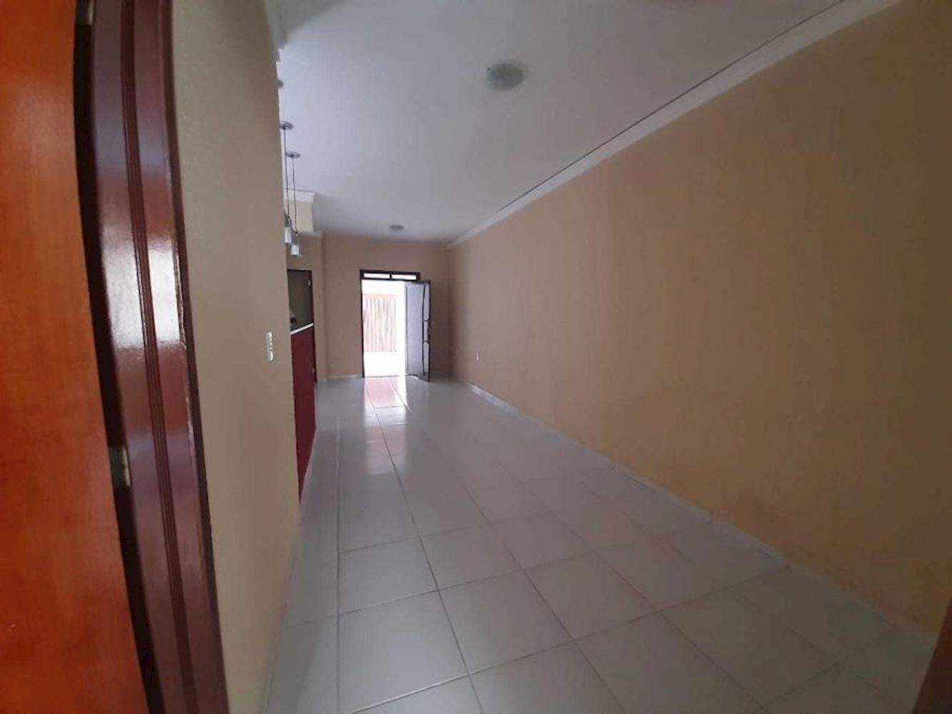 Casa com 3 quartos no Aeroporto (foto 2 de 28)