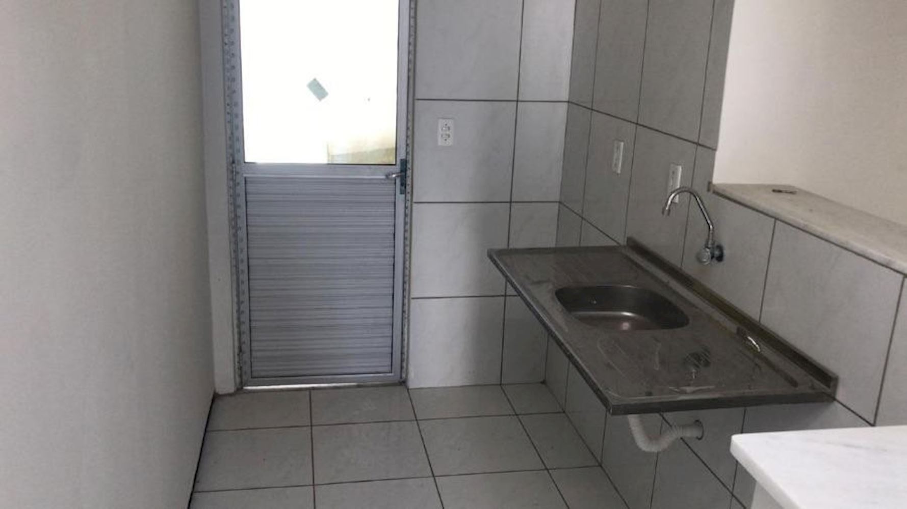 Casa com 2 quartos no Furna da Onça (foto 6 de 12)
