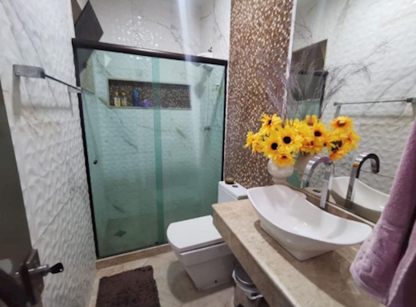 Casa com 2 quartos no Cabral (foto 18 de 26)