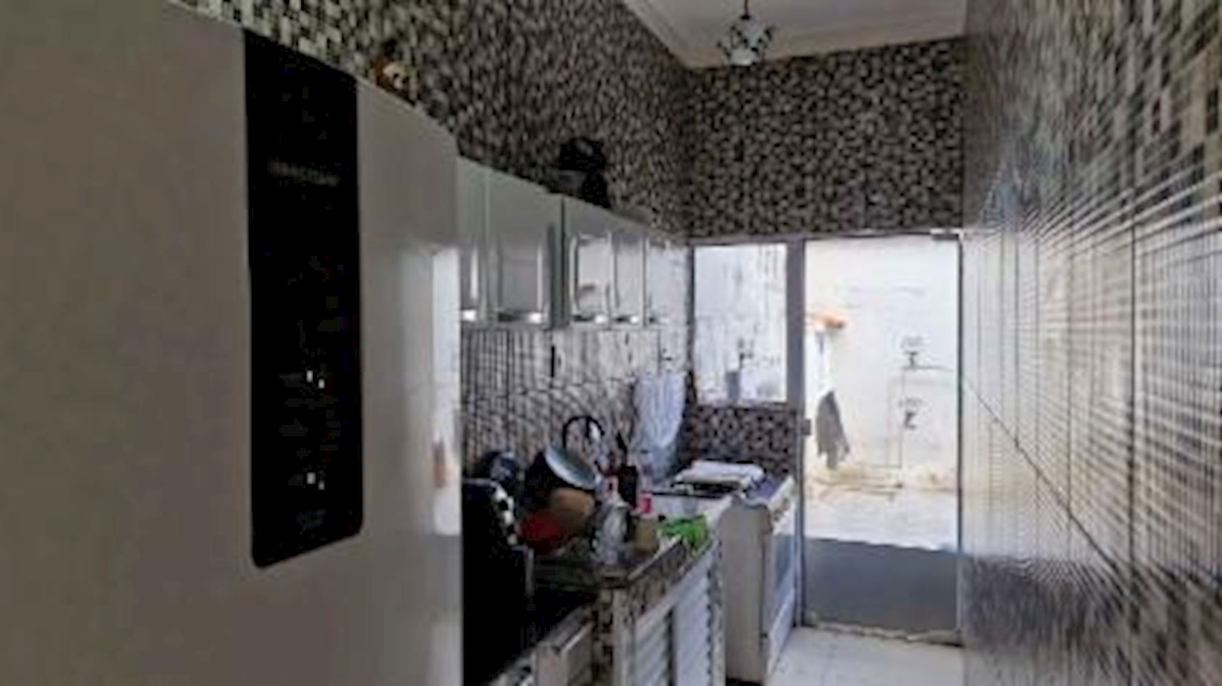 Casa com 3 quartos na Vila Carmem (foto 20 de 25)