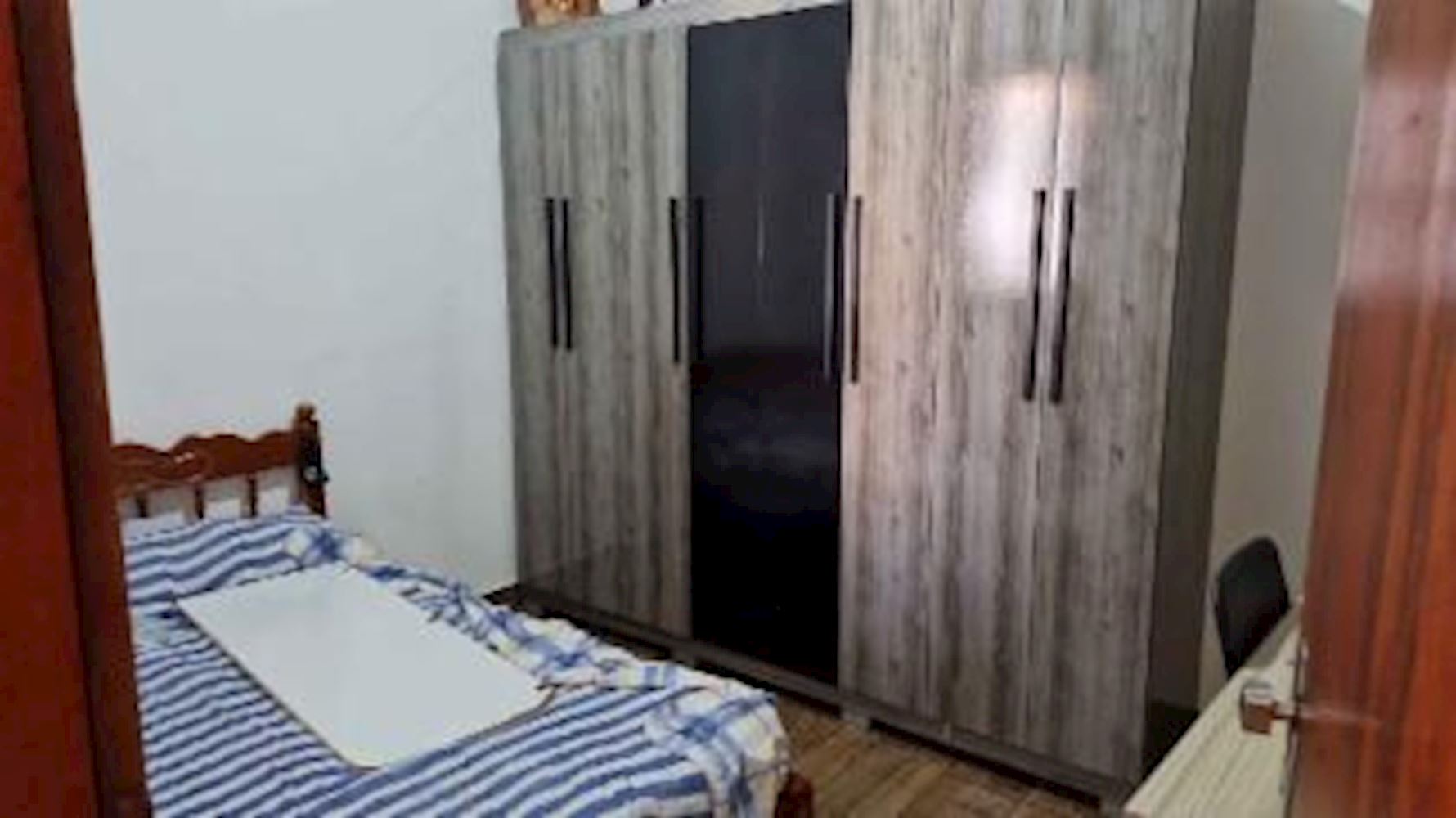 Casa com 3 quartos na Vila Carmem (foto 22 de 25)
