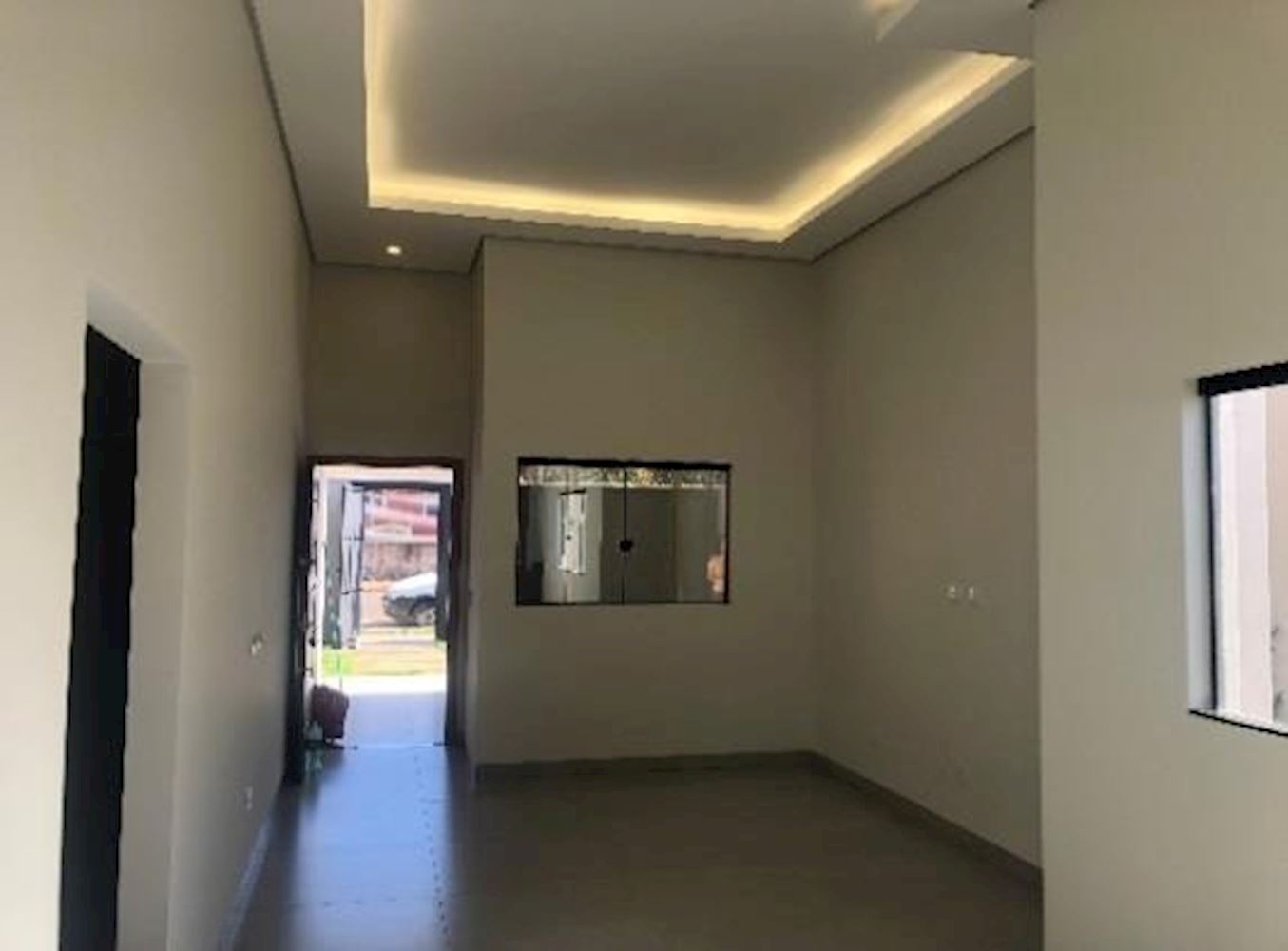 Casa com 3 quartos no Jardim Jacy (foto 4 de 28)